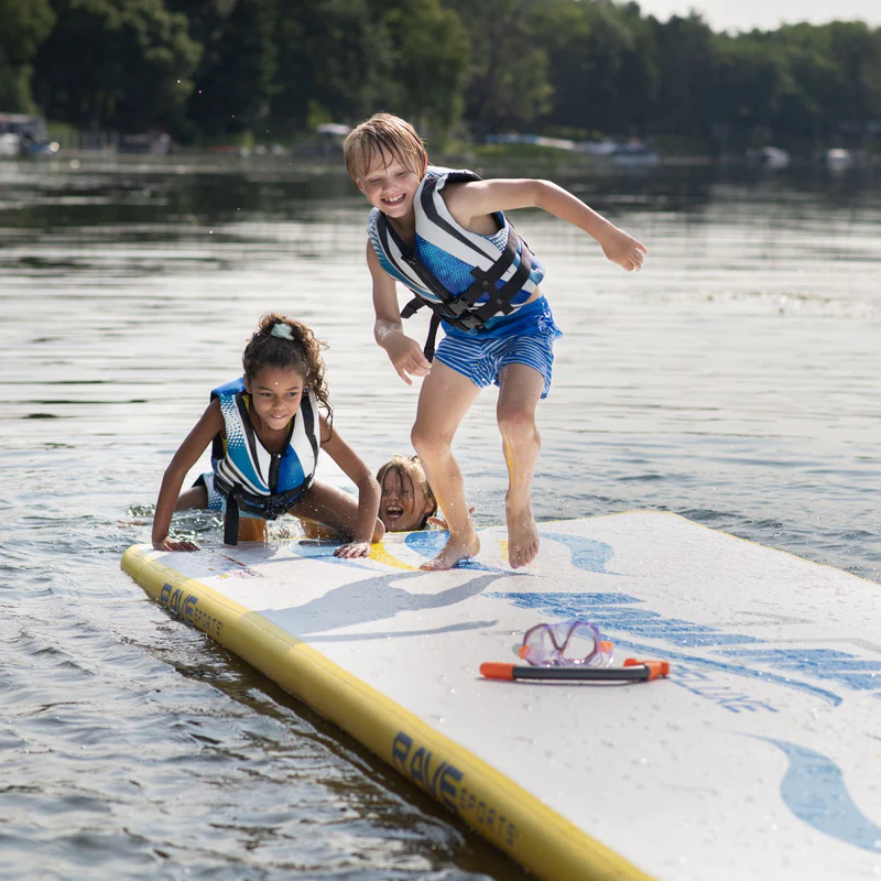 Aqua Mat Deluxe 15 Inflatable Floating Mat Aqua Mat Deluxe 15 Inflatable Floating Mat